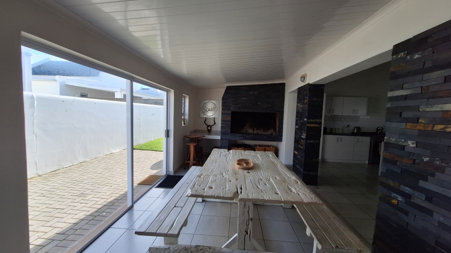3 Bedroom Property for Sale in Dwarskersbos Western Cape